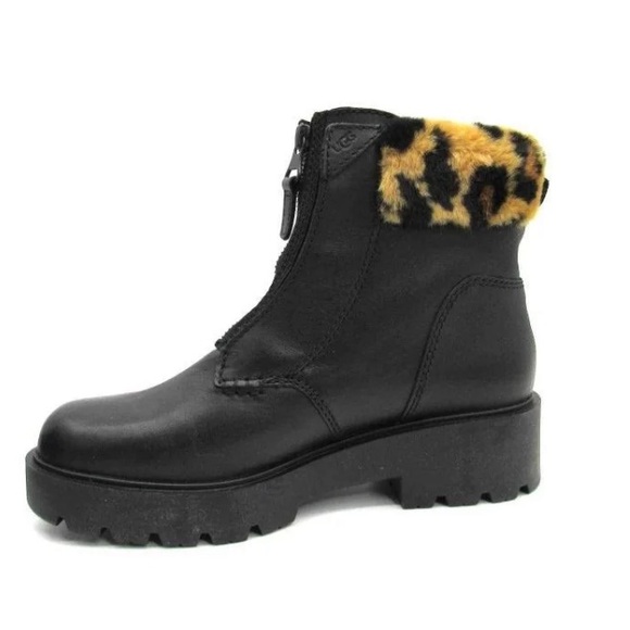 UGG Czeriesa Boot - Picture 4 of 4